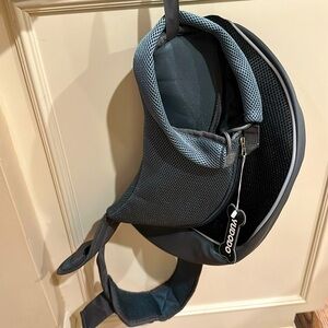 Dog carrier